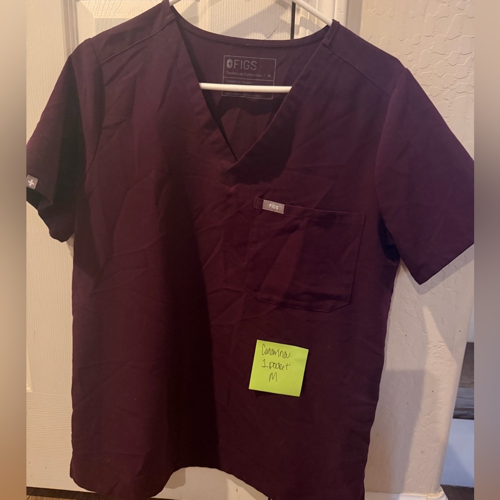 FIGS Women’s Catarina Scrub Top — Deep Purple